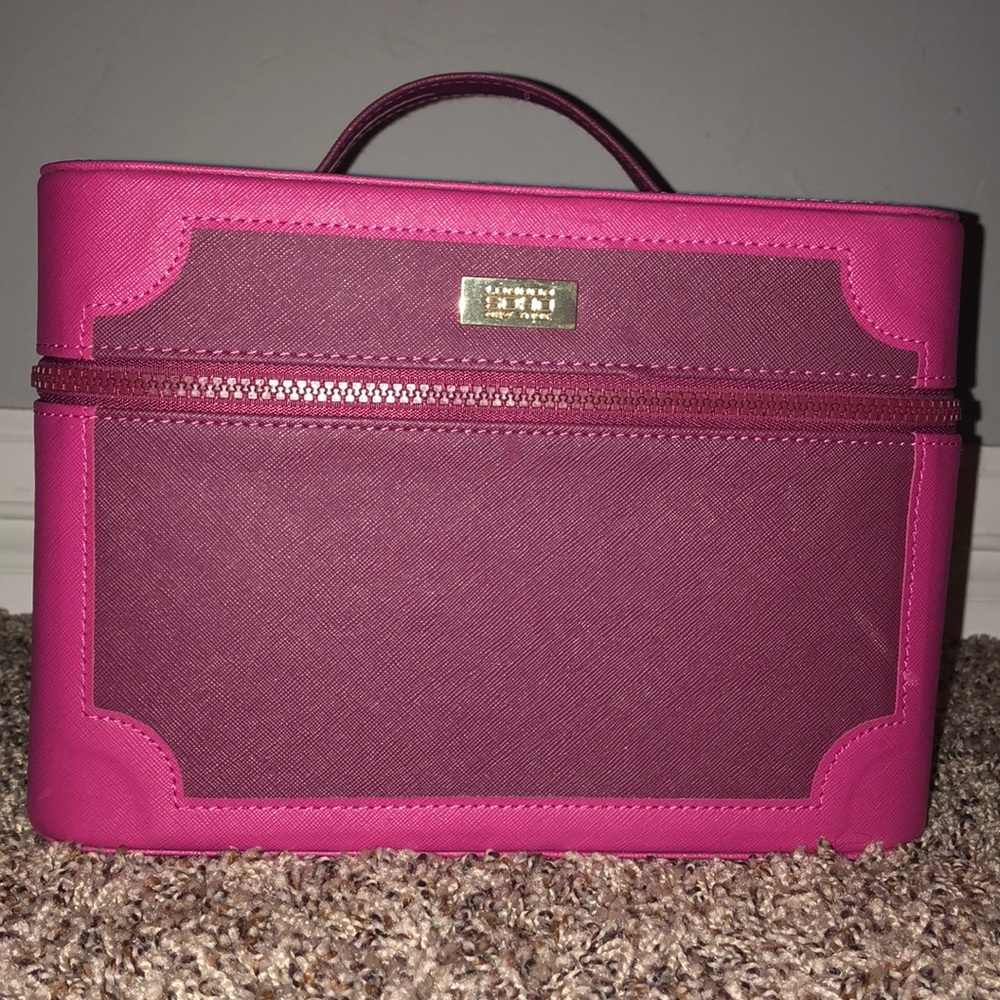 Pink makeup box